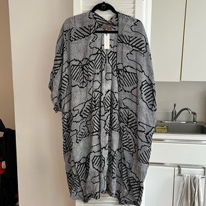 Bel Kazan caftan in black motif